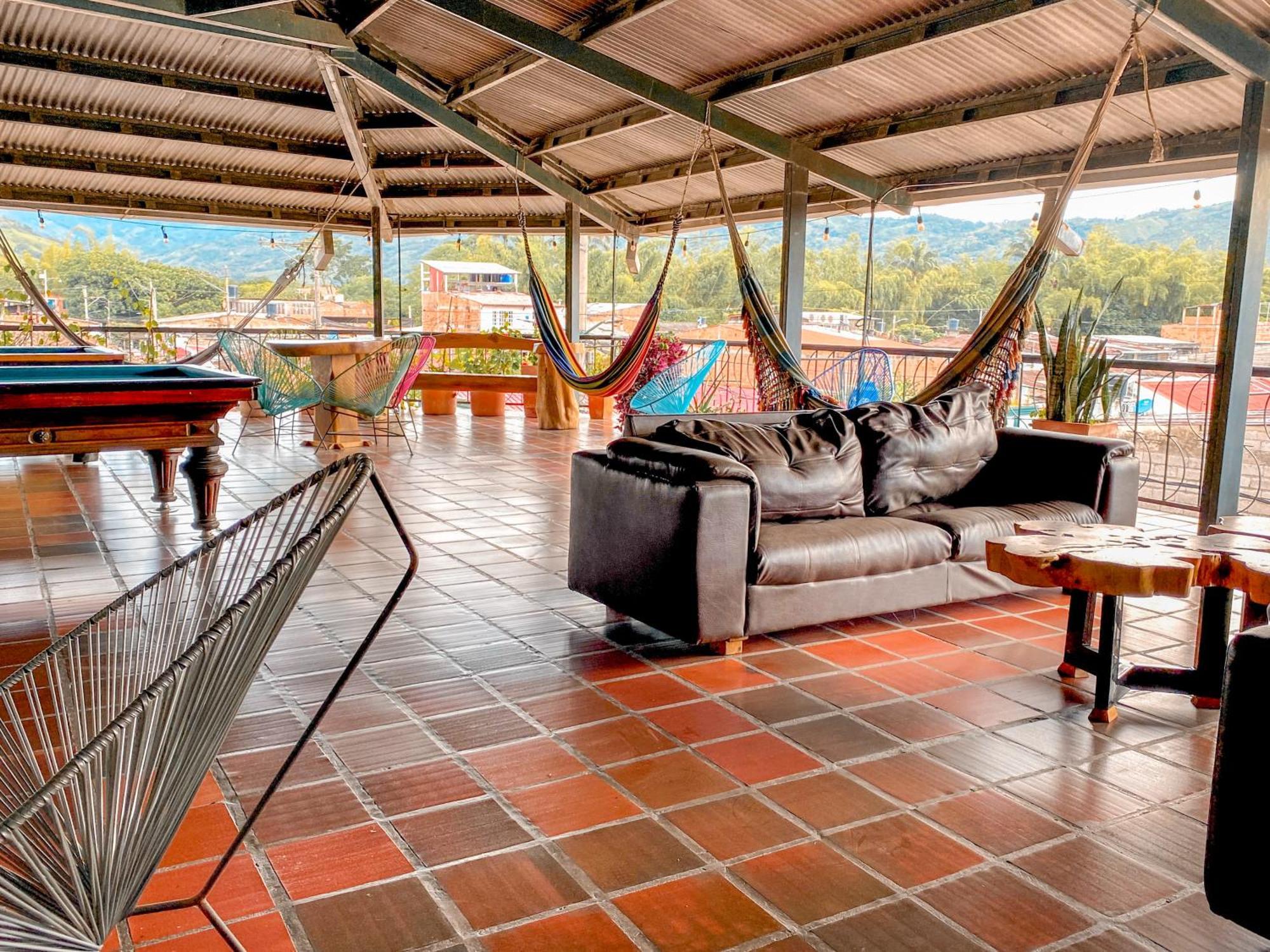 La Rosa Nautica Hostel Guaduas Buitenkant foto